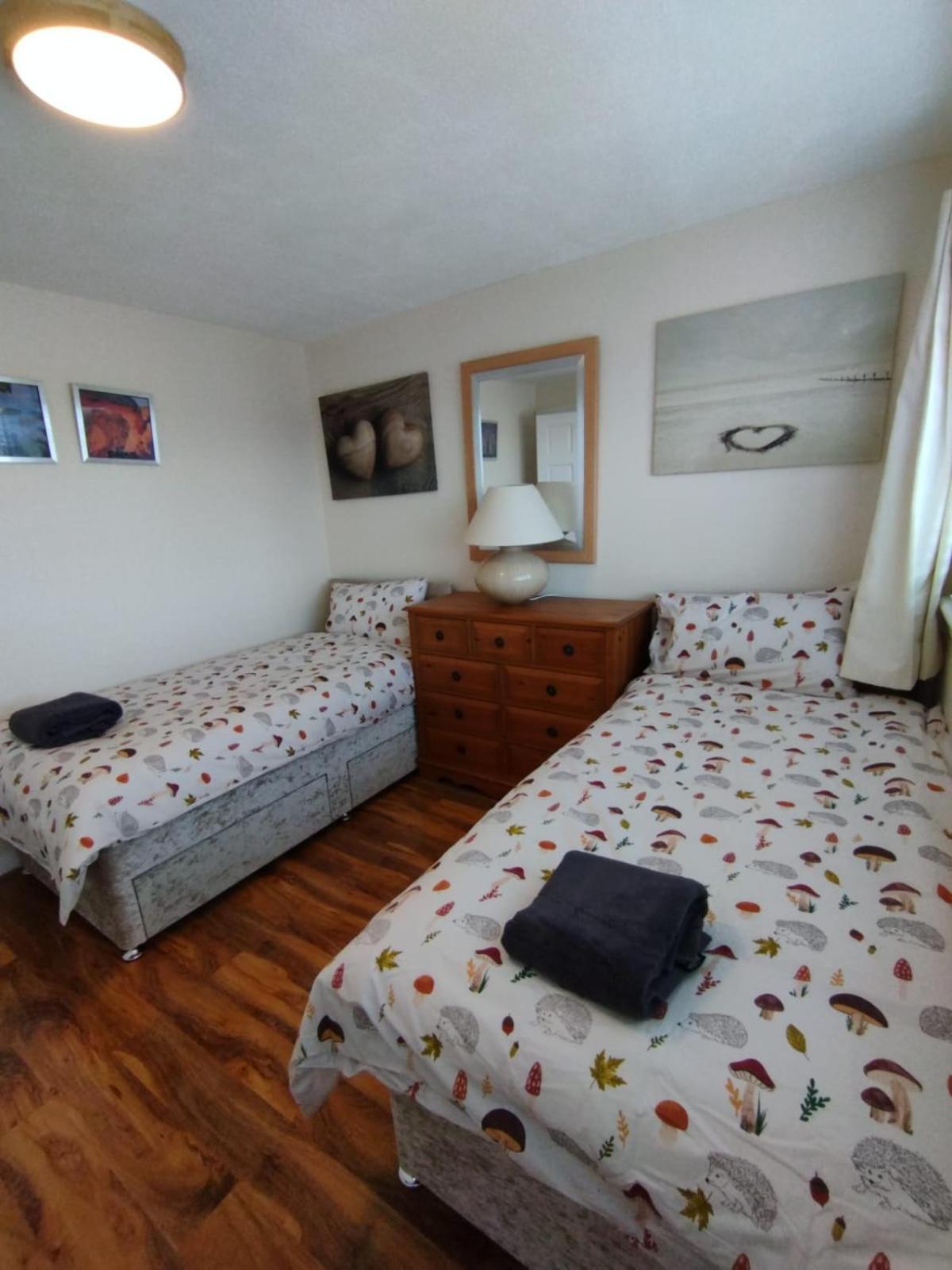 Edinburgh Villa 3 Bed Rooms House In Edinburgh - Private Parking Buitenkant foto